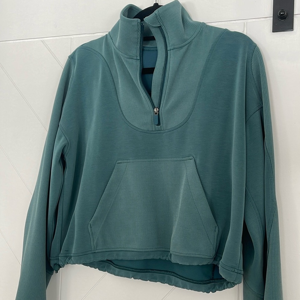 Lululemon soft stream half zip